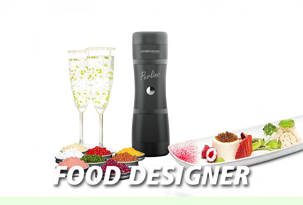 A black kitchen tool called “Perlino” for creative food design, next to it two glasses with drinks and many colorful gel beads and delicately arranged food. The text in the image reads: “FOOD DESIGNER”.